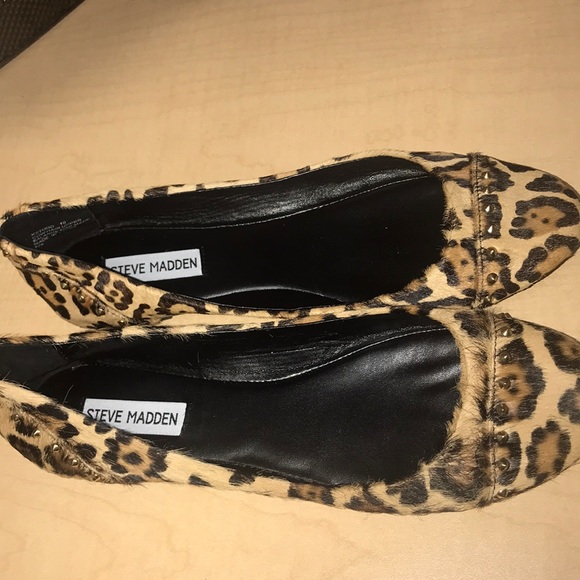 Steve Madden Shoes - Steve Madden Leonard Woman’s flat. Size 10